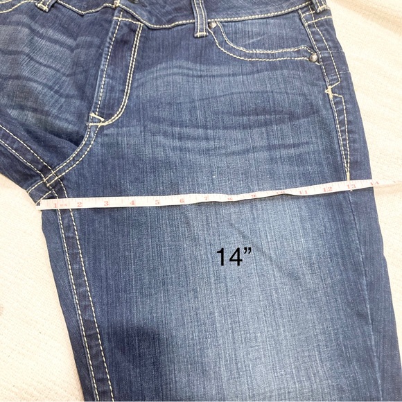 Ariat mid rise boot cute jeans - Picture 16 of 16